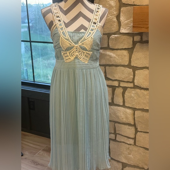 Sue Wong Silk Light Blue Pleated Dress Size 6 - Picture 1 of 5